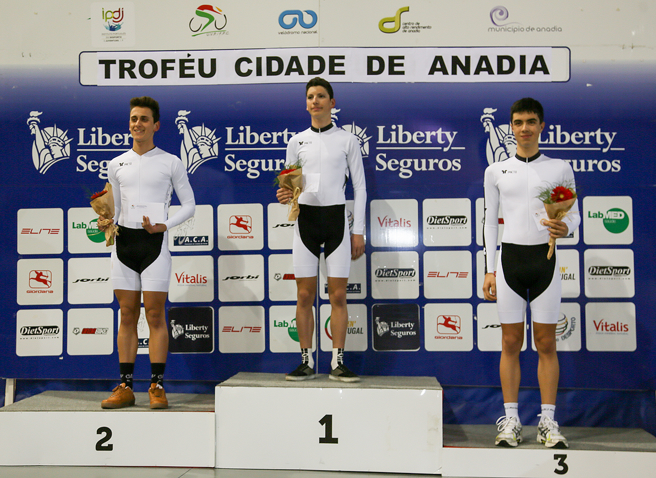 Sicasal patrocina ciclismo do Sporting Clube Escolar Bombarralense